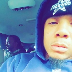 Meet your Posher, Diego